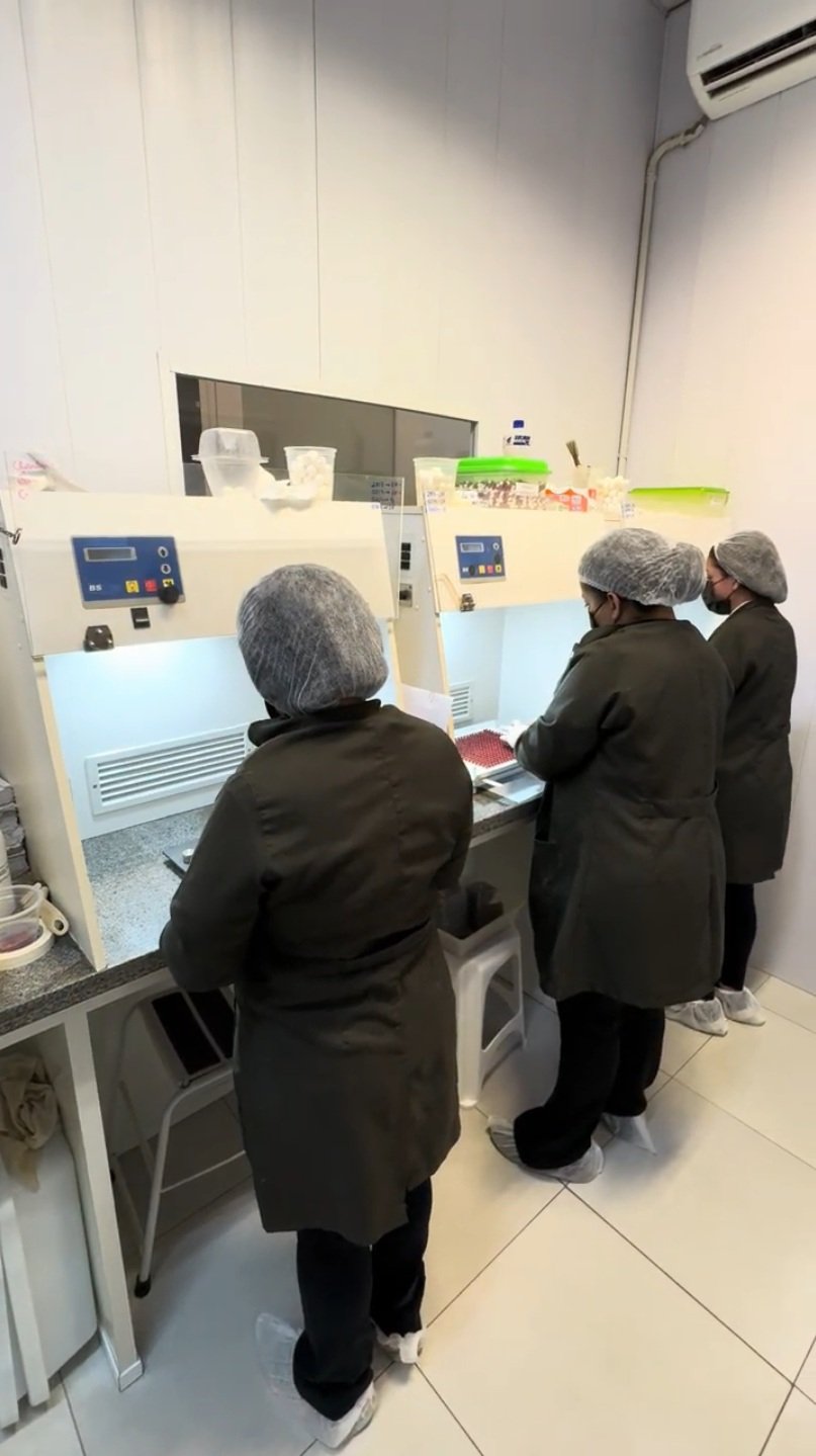 LABORATÓRIO FARMA SORELLE FARMÁCIA DE MANIPULAÇÃO