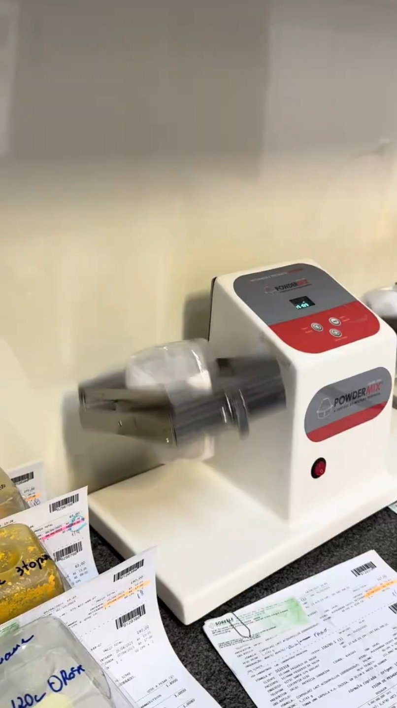 LABORATÓRIOS COM TECNOLOGIA DE PONTA